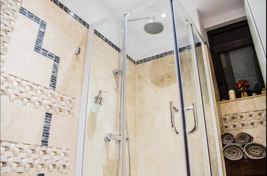 Apartament cu 2 camere semidecomandat, mobilat în Magheru