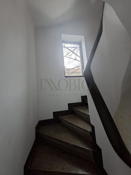 Apartament cu 6 camere semidecomandat, mobilat în Floreasca
