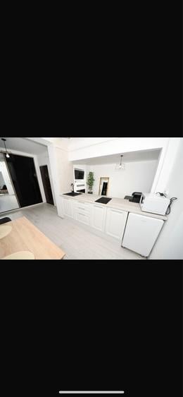 Apartament cu 2 camere decomandat în Micro 17