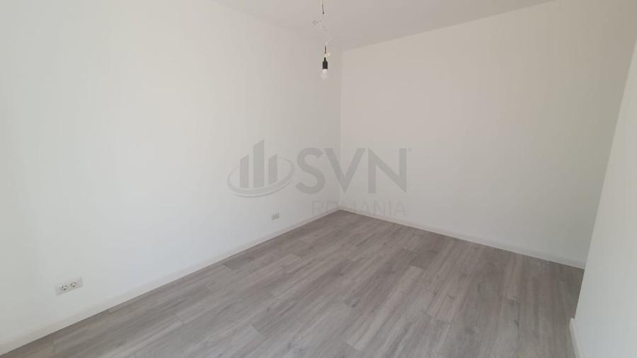 Apartament cu 4 camere decomandat în Pipera
