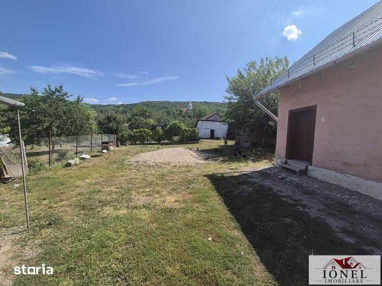 Casă cu 3 camere cu Teren 1167 Mp în Sântimbru