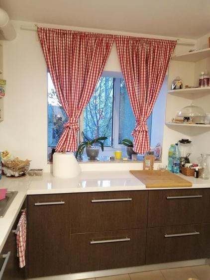 Apartament cu 3 camere în Dristor