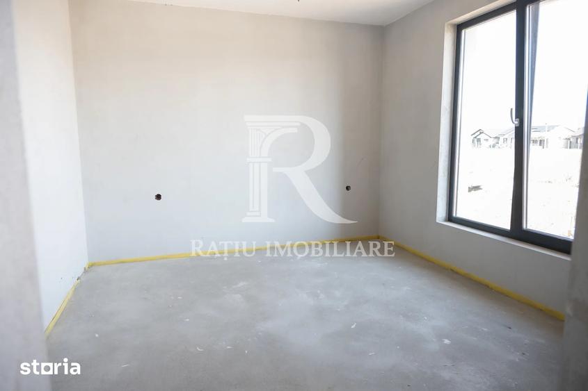 Casă cu 4 camere cu Teren 519 Mp în Sântandrei