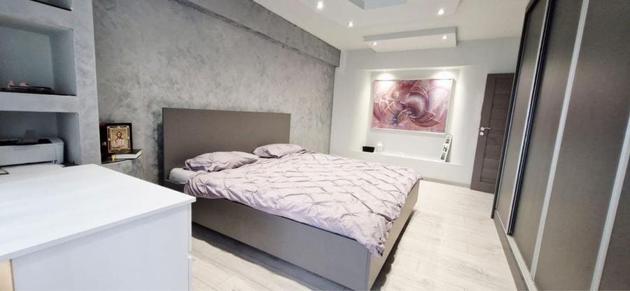 Apartament cu 4 camere în Central