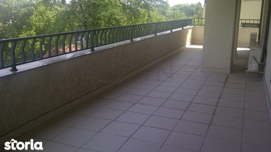 Apartament cu 4 camere în Clucerului