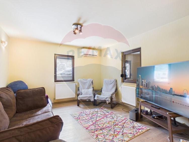 Vilă cu Hammam, garaj și sistem fotovoltaic – Sinaia, Calea Brașovului - 8