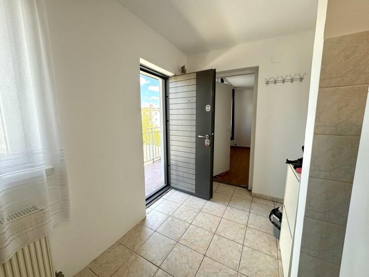 Apartament cu 1 camera, 31 mp utili, recent renovat, zona Farmec - 6