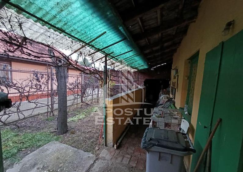 Casa alipita cu teren, necesita renovari, situata in zona... - 7