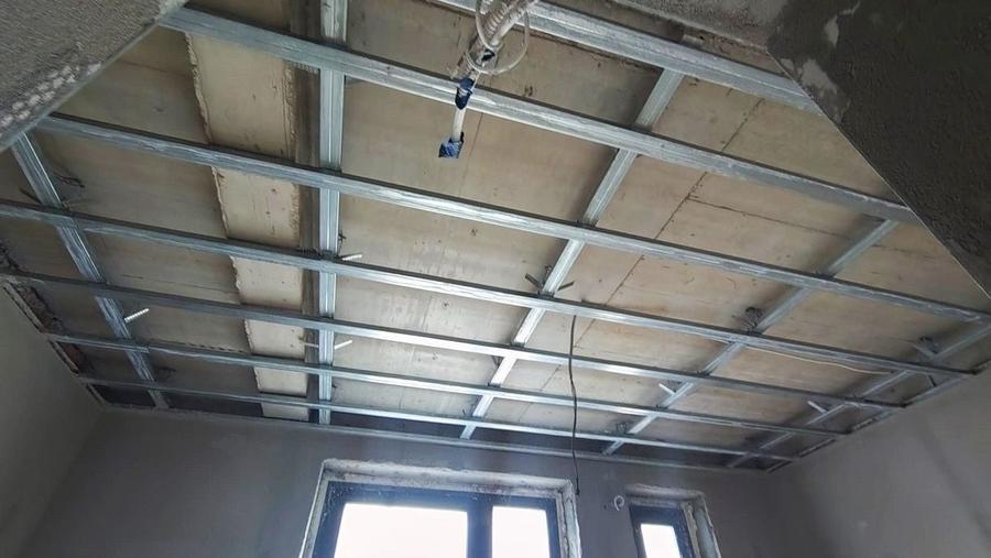 Case noi, cuplate, P+E, 130 mp utili/casa mp , curte, gradina, Europa - 7