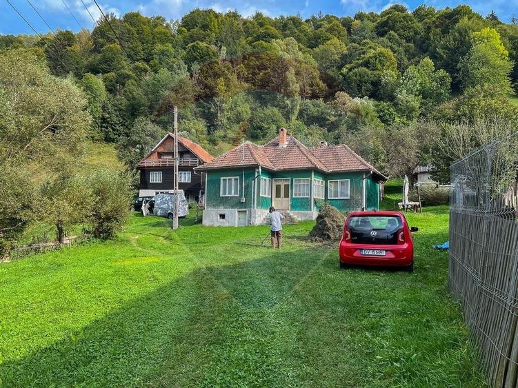 Teren 6,135mp Moieciu de Jos / Strada Principala - 9