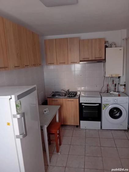 inchiriez apartament cu o camera - 2