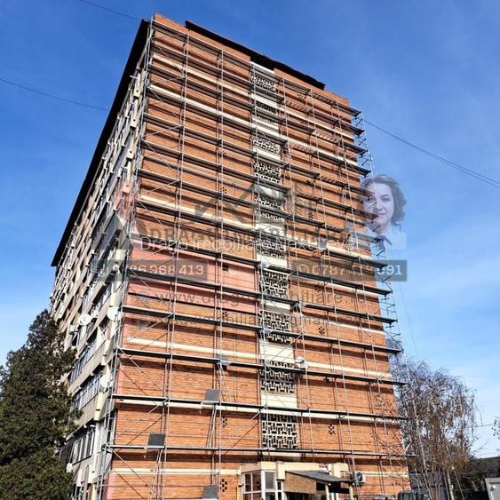 Apartament 3 camere/ Etajul 2 Bloc Turn/Bloc in reabilitare termica