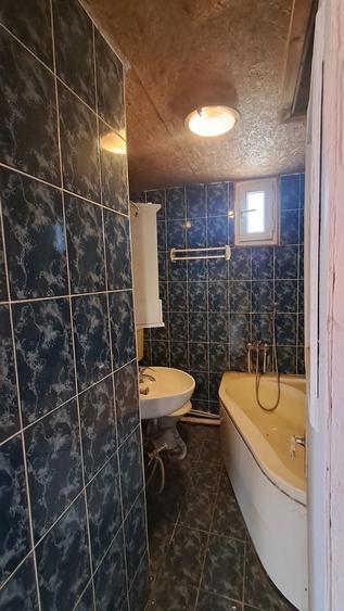 Vand casa curte soseaua Colentina 493 la pod - 5