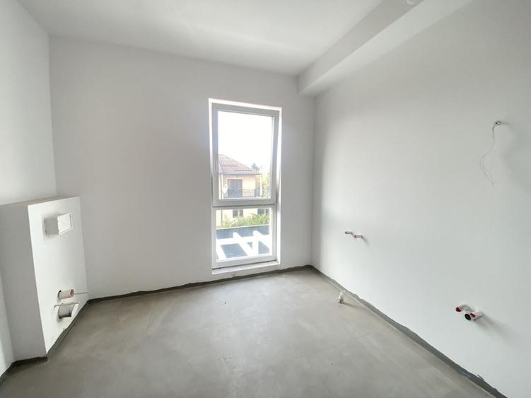 Comision 0%, Jumatate De Duplex, 5 Camere, 3 Bai, 151mp, Dumbravita - 11