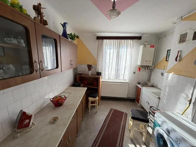 Apartament 2 camere, etaj 2 - Cugir - 3