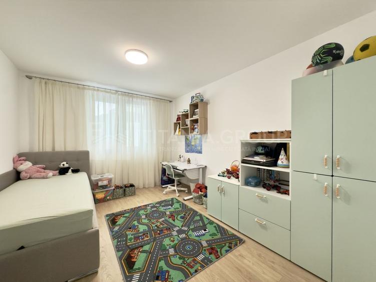 Apartament modern 3 camere, etaj intermediar + parcare - zona Coresi - 7