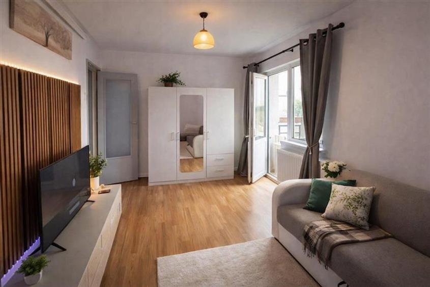 Prima inchiriere! Garsoniera cu balcon, parcare, vedere spre munte, Bartolomeu, - 1