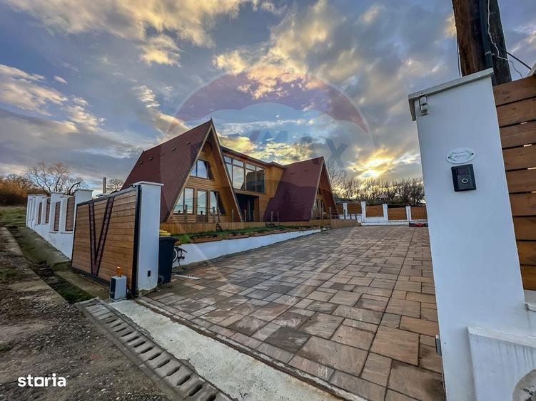 Vila A-frame cu 6 camere de vanzare in Agnita - 3