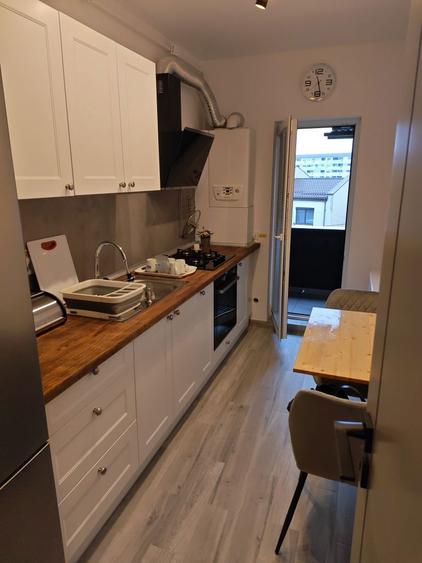 Garsoniera cocheta de inchiriat gata de mutat! - 2