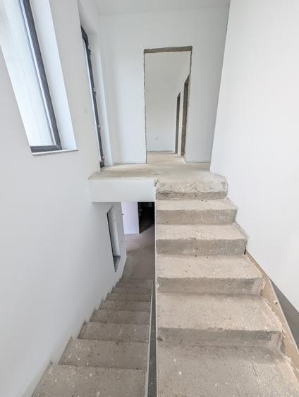 Casă individuală cu 4 camere cu Teren 430 Mp în Corbeanca