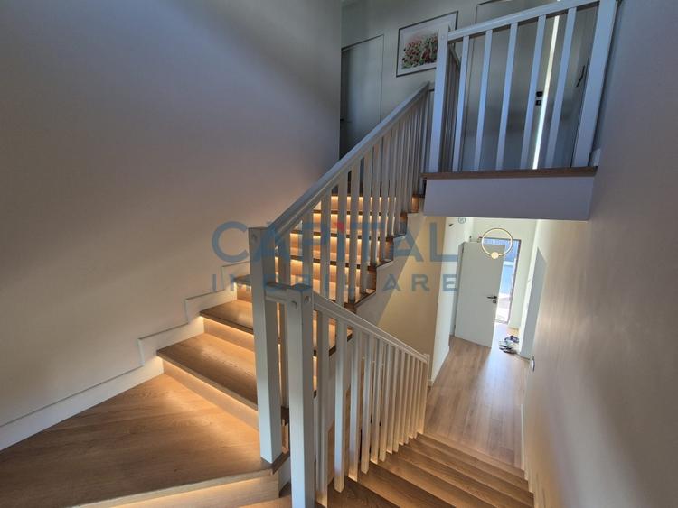 Casa superba la cheie, strada privata, central Dezmir. - 30