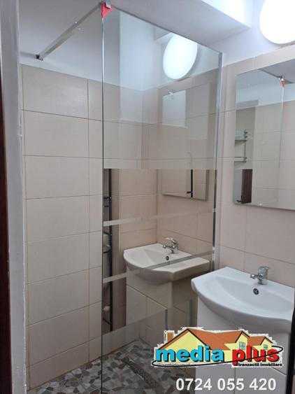 De închiriat apartament cu 2 camere, decomandat, situat în zonă Ultracentrală, - 7
