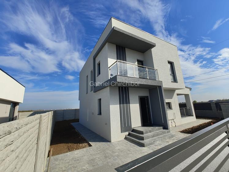 Casă modernă – P+1E,- 4 dormitoare - 115 mp utili - teren 364 mp Casă modernă – P+1E,- 4 dormitoare - 115 mp utili - teren 364 mp