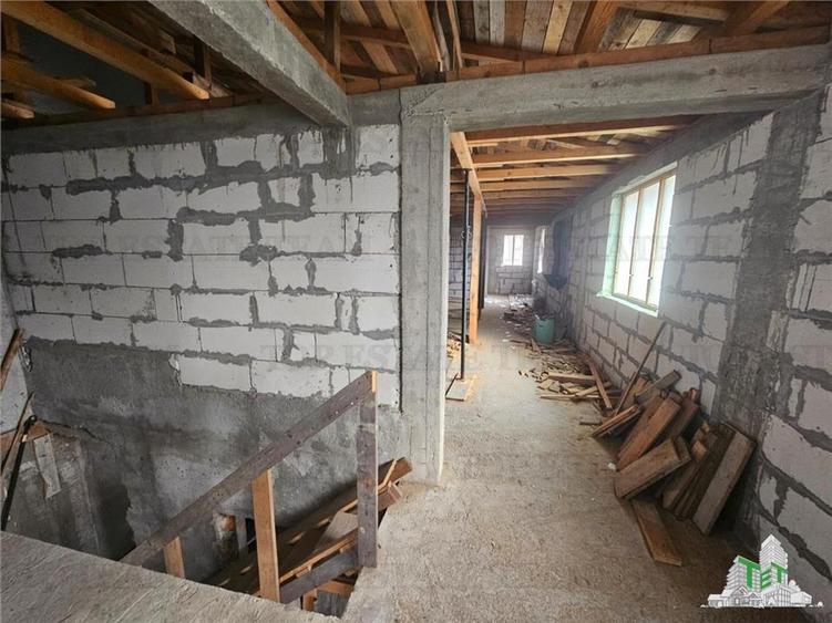 Teren 2800mp+casa soseaua principala Domnesti - 9