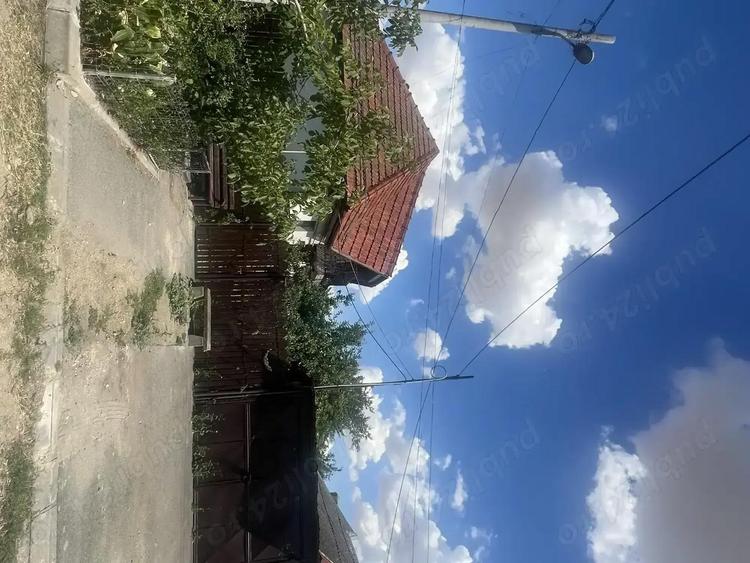DE VANZARE - Casa 120mp si teren 280 mp - 2