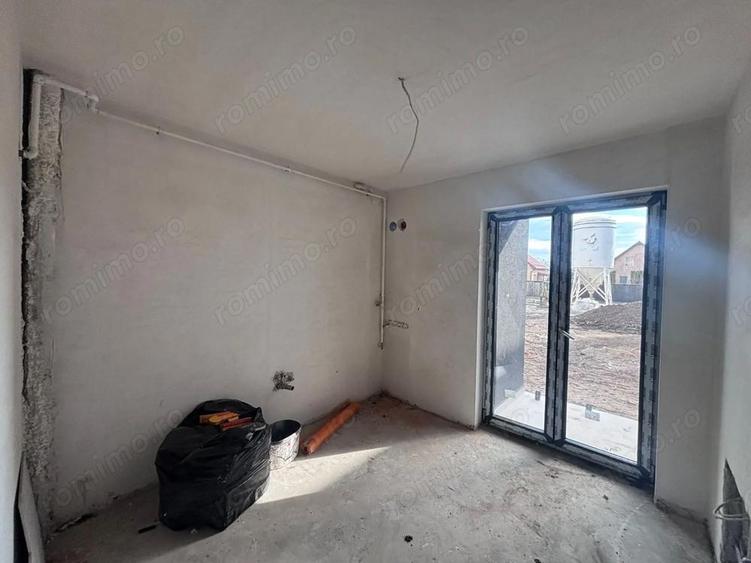 Apartament la cheie + parcare, spre vanzare pe str. Pomilor - 2