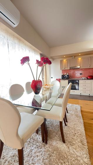 Apartament 3 camere de închiriat – parter înalt, vedere la mare, complex privat - 9