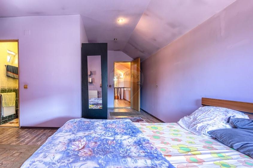 Proprietate mixta cu spatiu comercial si locuinta Strada Aurel Vlaicu - 39