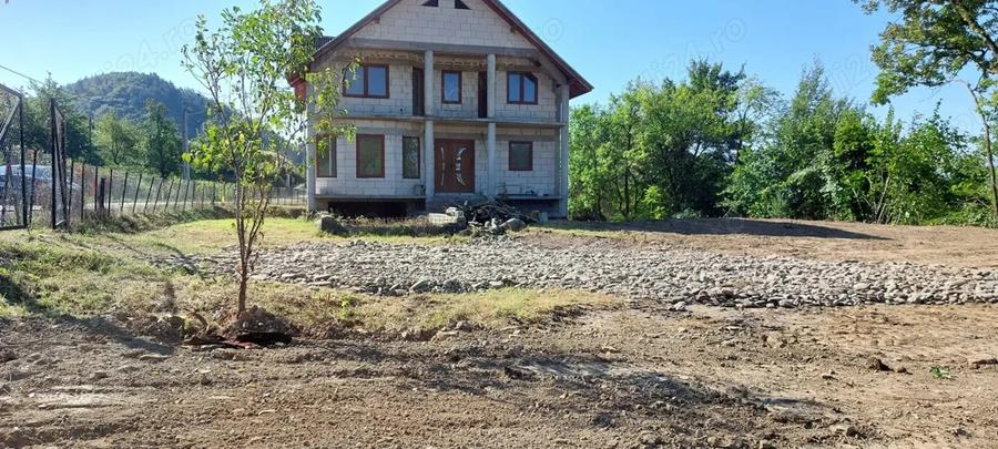 Casa de vanzare - 10