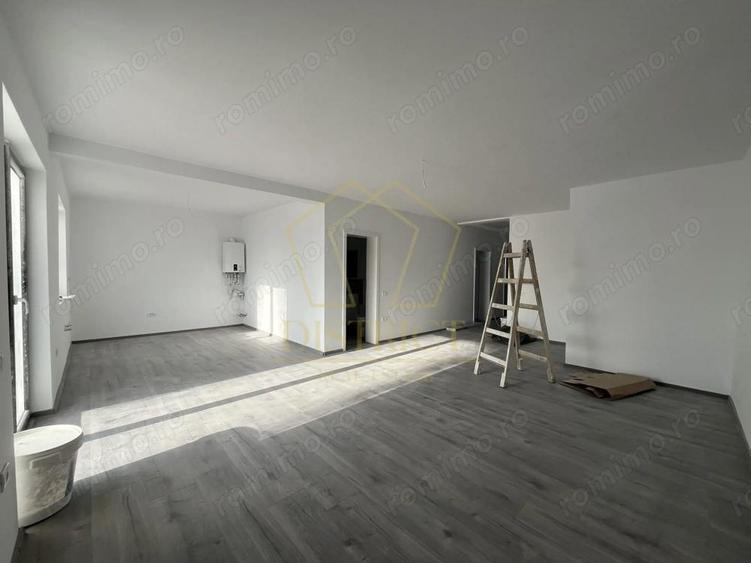 Duplex pe parter cu 4 camere | Mosnita Noua - 9