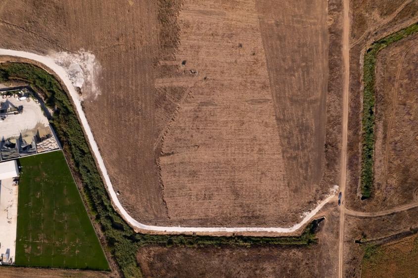 Teren intravilan cu acces rapid la autostrada A4 si la Portul Agigea. - 12