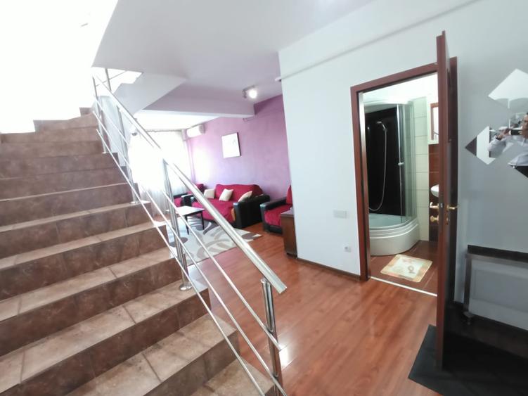 Oferta rara! Proprietar,penthouse108 mpu,mobilat utilat,centrala,parcare,2 bai  - 1