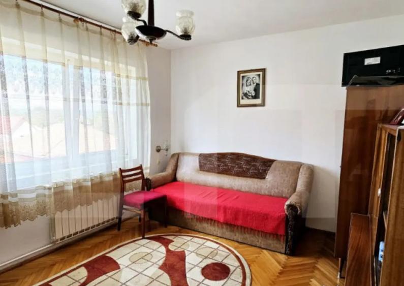 Apartament de 100 mp dintr-o casa, zona Spitalului, Sfantu G - 2