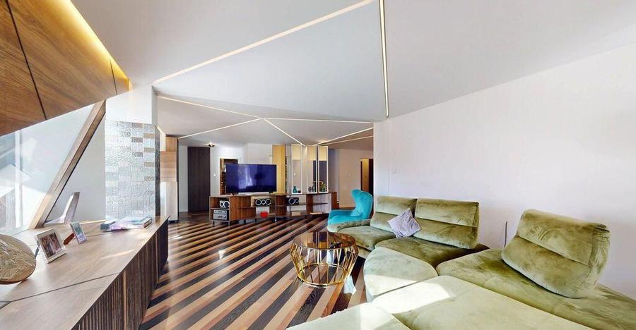 Un singur cuvant-IREPROSABILA - 2