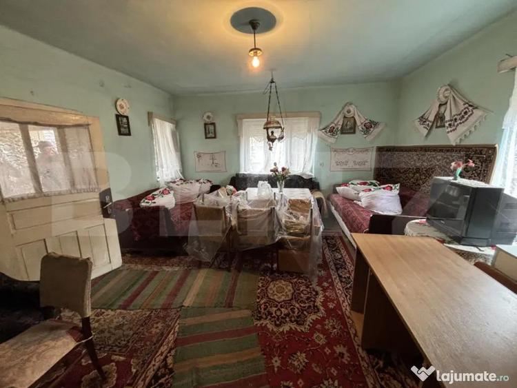 Casa de vanzare cu 3 camere - 1