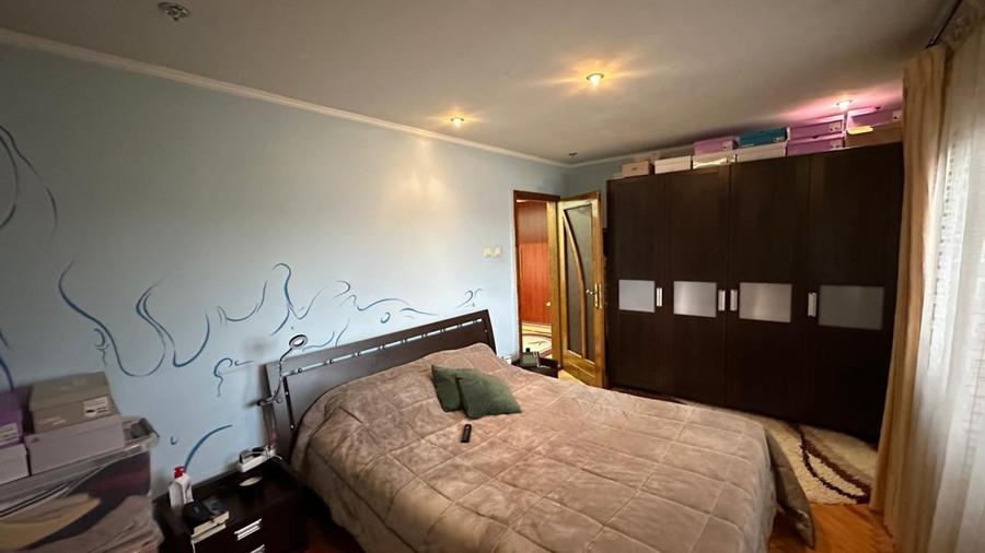 Apartament ultrafinisat, mobilat si utilat situat in zona C.R.Vivu - 3