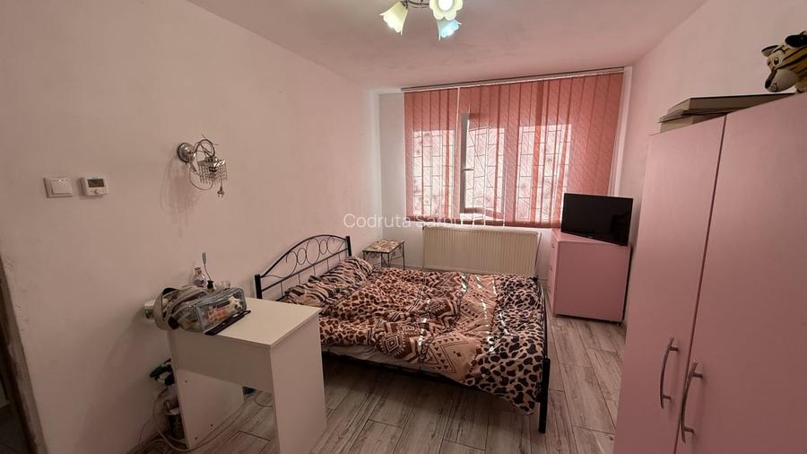 Apartament cu 3 camere, de 65mp zona Complex Diana/Gheorgheni