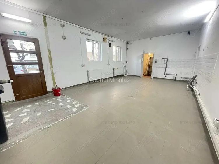 Spa?iu Comercial/SAD zona Modern, 55 mp Spa?iu Comercial/SAD zona Modern, 55 mp