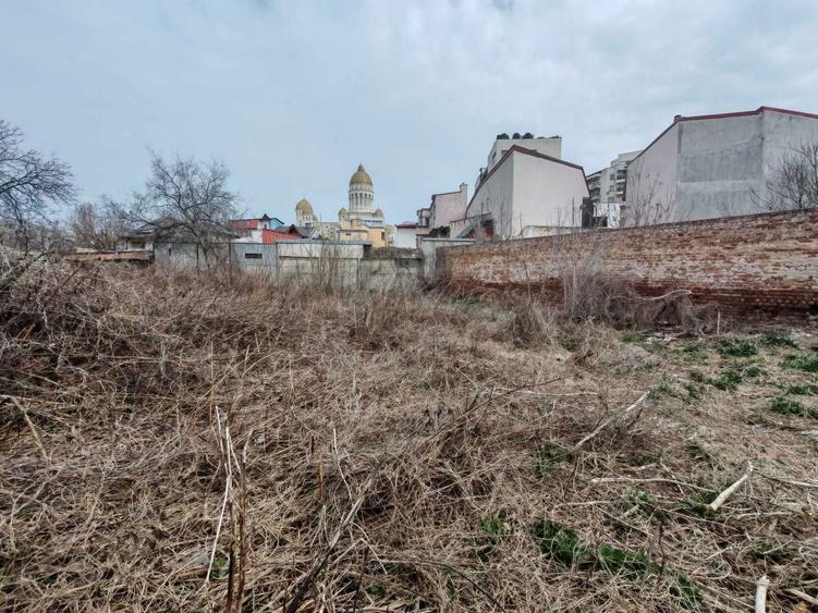 Teren Cu Autorizatie De Constructie Langa Marriot - 3