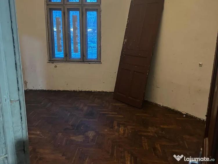 Apartament 3 camere 80,40 mp decomandat Vila veche tip bloc Calea Grivitei - 5