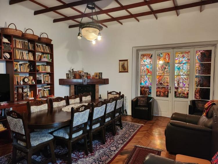 Casa mare si curte in centrul Craiovei - 5