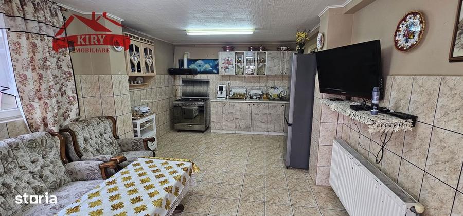 Casa Parneaza 4 camere - 2