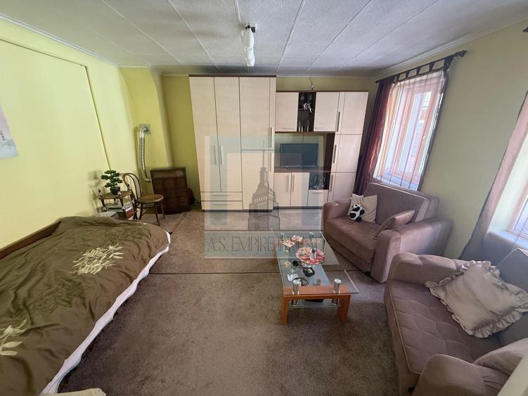 De vanzare garsoniera, in inima orasului Brasov - 5