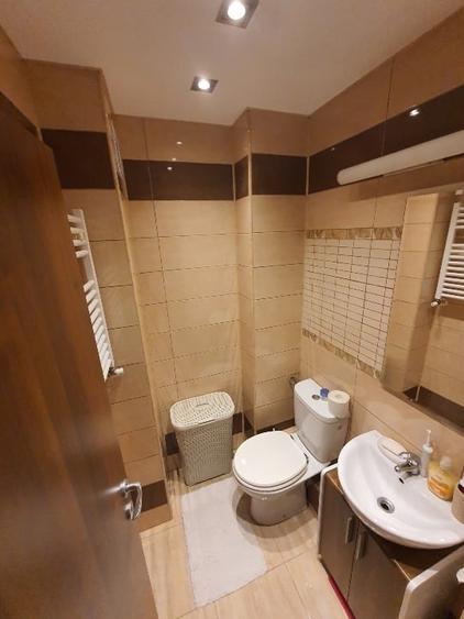 Vand apartament cu 3 camere in Baile Herculane. - 6