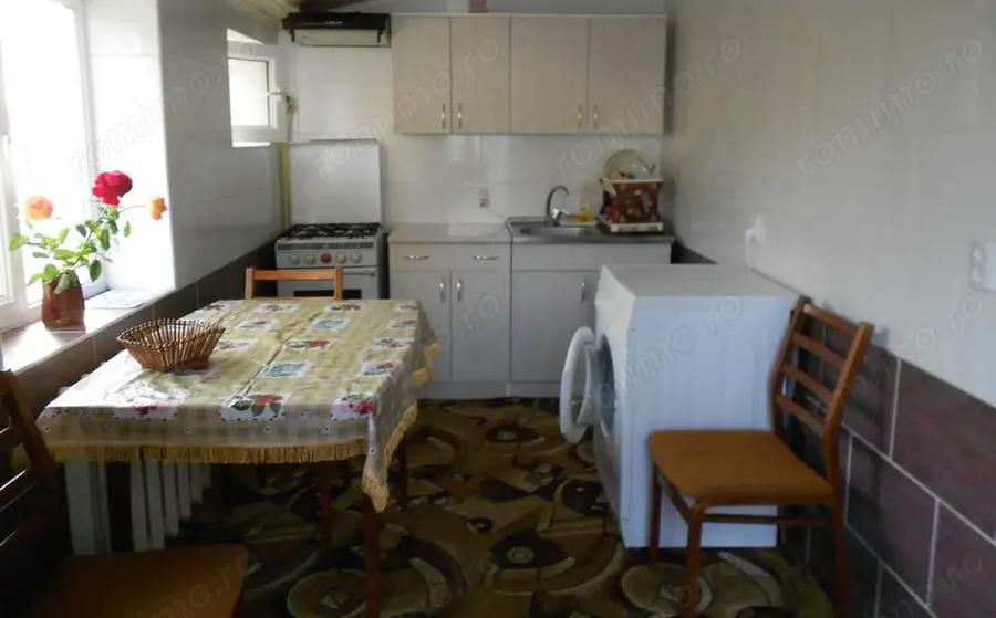 De vanzare garsoniera in zona Balcescu - 1