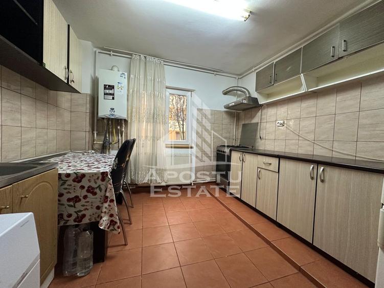 Apartament cu 3 camere de vanzare, zona Soarelui, Timisoara - 3